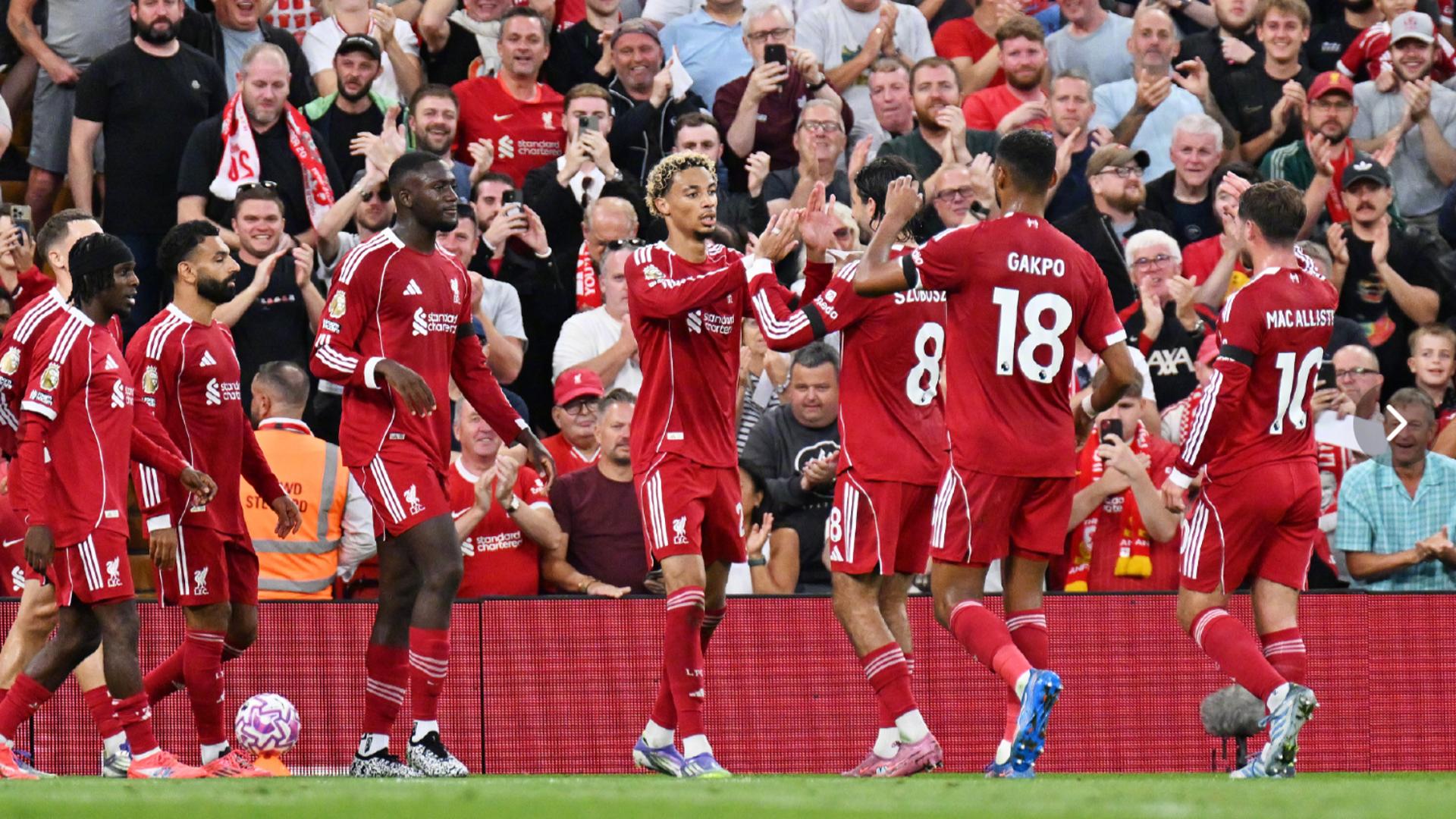 足球欧冠淘汰赛再次出现争议红牌（欧冠淘汰赛再现争议红牌）